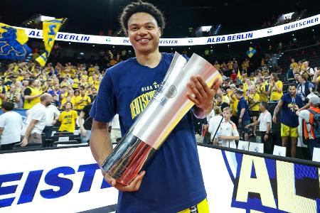 Kein Wechsel in die NBA: Kayil spielt weiter für Alba