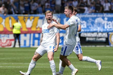 3. Liga: Aufstiegskandidat Rostock startet mit Sieg