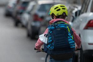Was sagen die Statistiken über die Gefahren von Kindern im Verkehr? (Symbolbild)