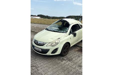 Beschädigtes Auto