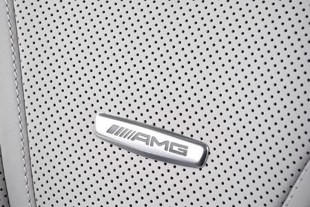 AMG-Logo im Sitz soll zu Verbrennungen führen