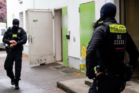 In Berlin gibt es zwei Sondereinheiten, die sich mit Schusswaffengewalt beschäftigen. (Archivbild)