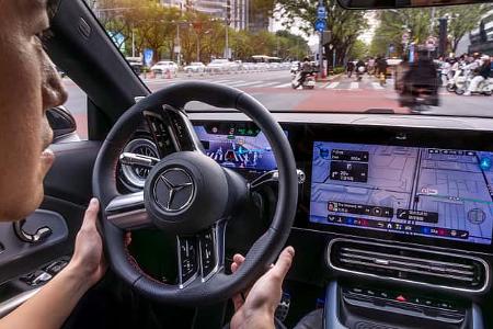 Mercedes CLA Autonomie-Level 2++ Peking China