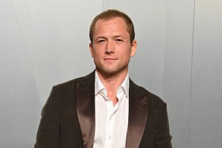 Taron Egerton hat seit Jahren keinen Kontakt zu seinem Vater