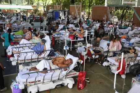 Rund 3.500 Menschen wurden verletzt.