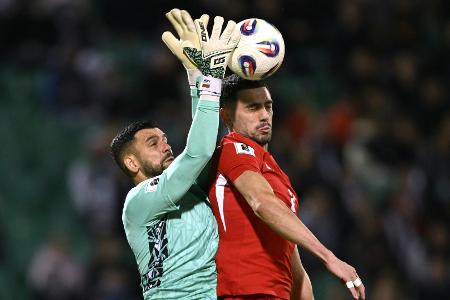 St. Pauli verpflichtet Torhüter Mitow