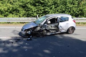 Der Opel kam in den Gegenverkehr