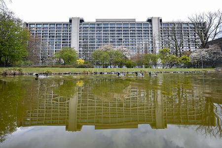 Die Pläne für einen Campus mit mehreren Neubauten auf dem Gelände der bisherigen Zentrale hat die Bundesbank inzwischen aufgegeben. (Archivbild)