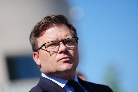Der Bundesumweltminister will dem Bund mehr Handlungsspielraum beim Umgang mit steigenden Temperaturen geben. 