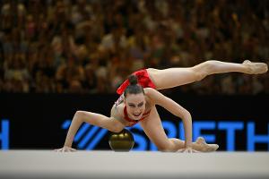 RSG-WM: Varfolomeev holt Gold im Mehrkampf
