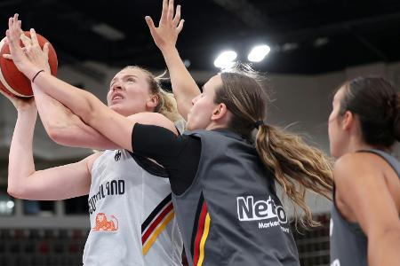 Bei Gülich-Comeback: DBB-Frauen unterliegen Spanien knapp