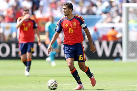 Medien: City nimmt Barca-Angebot für Rodri an
