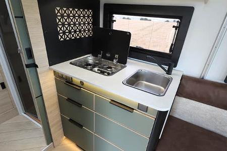 Chausson X640, Campervan, Teilintegrierter