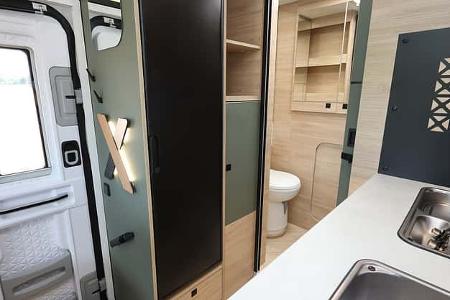 Chausson X640, Campervan, Teilintegrierter
