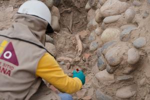 Das Team fand die rund 1.400 Jahre alten Überreste eines vermutlich erwachsenen Mannes.