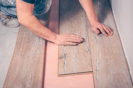 Laminat ohne Dehnungsfuge verlegen