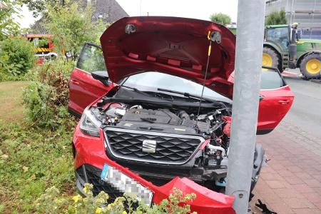 Das Auto musste abgeschleppt werden.