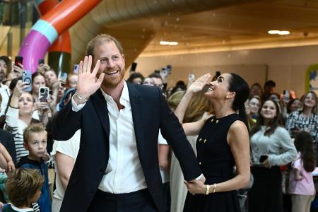 In der Nacht meldeten britische Medien die bevorstehende Heimkehr von Harry und Meghan. (Archivbild)
