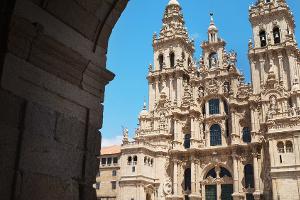 Neue Billigairline fliegt nach Santiago de Compostela