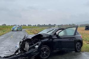 Beide Autos wurden abgeschleppt. Foto: Polizei Minden-Lübbecke