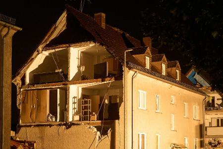 Unwetter haben in der Nacht in Höhr-Grenzhausen heftige Schäden angerichtet.