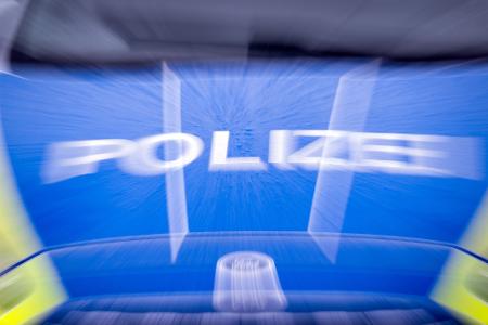 Die Polizei ist wegen eines mutmaßlichen Raubüberfalls auf einen Geldtransporter nach Lankwitz ausgerückt. (Symbolbild)