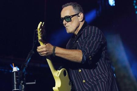 Def-Leppard-Gitarrist Viv Campbell spricht über zurückgekehrten Krebs
