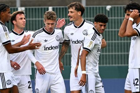 Historisches Schützenfest: Frankfurter Rekordsieg im DFB-Pokal