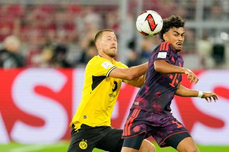 BVB vs. FC Bayern: Noten und Einzelkritik zum Supercup - Am Samstagabend duellierten sich Borussia Dortmund und der FC Bayern um den Franz-Beckenbauer-Supercup. Mit einer starken ersten Halbzeit stellten die Münchner die Weichen für den ersten Titelgewinn der neuen Saison, der BVB wurde beim 1:2 hingegen erst spät wach. Alle Akteure in der Einzelkritik: