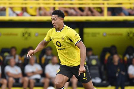 Jobe Bellingham - Note: 4,5 - Leistete sich in Summe zu viele Wackler am Ball, um gegen den FC Bayern zu bestehen. Wirkte schon in der Anfangsphase wackelig, das 0:2 ging nach Horrorfehlpass zum großen Teil auf sein Konto. Stellte die Fehler nie ganz ab, bewies in den letzten Minuten immerhin noch viel Moral.