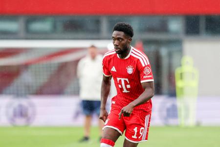 Alphonso Davies (ab 68.) - Note: 4,0 - Konnte seine offensiven Qualitäten kaum noch ausspielen, weil die Dortmunder viel Druck machten. Hinten wirkte er nicht komplett sattelfest. Kam beim Anschlusstreffer gegen Silva am zweiten Pfosten zu spät.