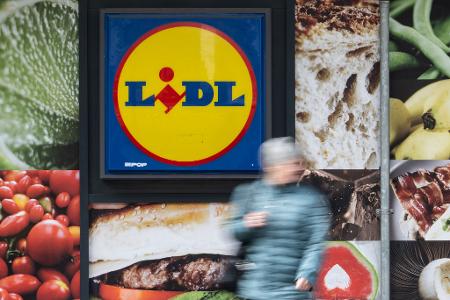 Der Discounter Lidl ruft spanische Würste zurück, bei denen die Kühlkette möglicherweise unterbrochen wurde. (Symbolbild)