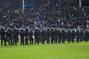 Pokal-Krawalle: DFB-Spitze nimmt Klubs ins Visier