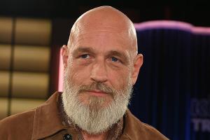 "Ich wiege zu wenig": Torsten Sträter will wieder zunehmen