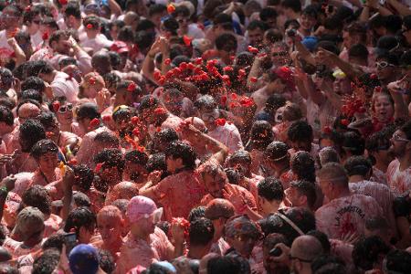 Matschige Tomatenschlacht "La Tomatina" in Buñol