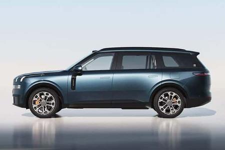Lynk & Co 900 