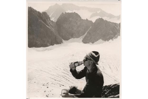 Archivbild von 1963: Auf dieser Tour blieb der Rucksack im Gletscher zurück.