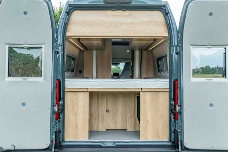 La Strada Avanti R, Reisemobil, La Strada, Heckstauraum Variante C