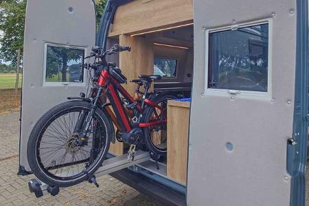 La Strada Avanti R, Reisemobil, La Strada, Fahrradträger, Heck, Fahrrad