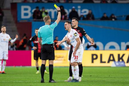 Die Bundesliga-Spieler mit den meisten Gelben Karten