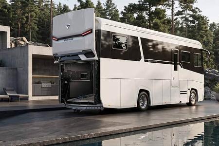 Concorde Centurion 1100 GI Heckansicht mit geöffneter Garage für Pkw wie Fiat 500 oder Mini Cooper, beleuchteter Innenraum, Aluminium-Riffelblech, hydraulische Heckklappe.