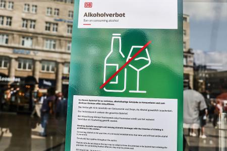 An ersten Bahnhöfen heißt es: Kein Alkohol. (Symbolbild)