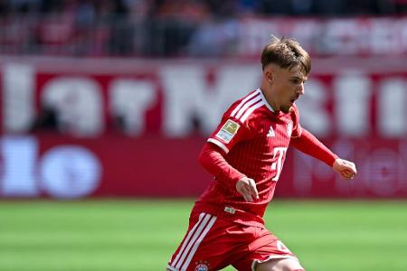 Lennart Karl (ab 83.) - ohne Bewertung - Feierte in der Schlussphase sein ersehntes Comeback, konnte das Spiel aber nicht sofort prägen.