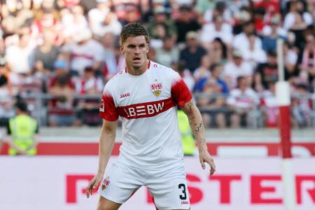 Ramon Hendriks - Note: 5,0 - Wurde nach gutem Beginn zunehmend zu einem defensiven Schwachpunkt. Olise ließ ihn nach der Pause immer öfter stehen. Beim vierten Gegentor löste sein Fehlen den kompletten Zusammenbruch ein.