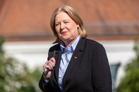 Bundesarbeitsministerin Bas macht keinen Hehl daraus, dass sie keine Anhängerin der geplanten Pflicht zur sofortigen Krankschreibung ist. (Archivbild)