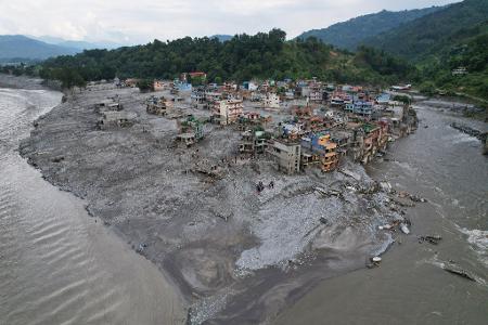 Sturzflut im Himalaya