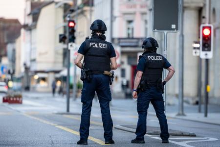 In der Nacht sind laut Polizei Schüsse gefallen. 