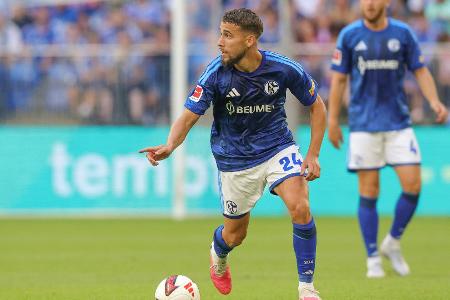 Mulder bestätigt: Aouchiche verlängert auf Schalke bis 2030