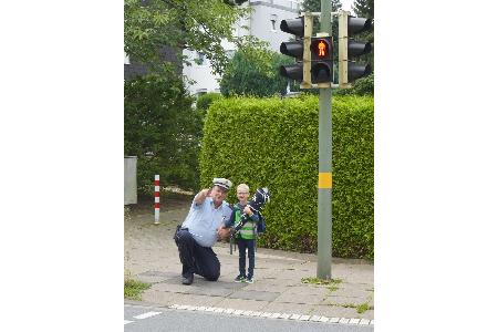 Richtiges Verhalten an Ampeln trainieren