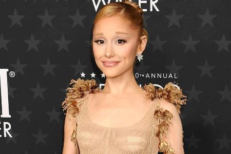 Ariana Grande: Tour-Finale in London in flachen Schuhen